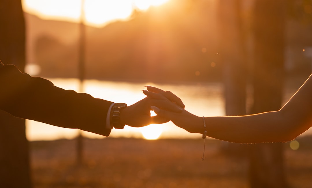 他者の幸せを奪ってまで掴んだはずの恋愛がなぜ崩壊するのか?