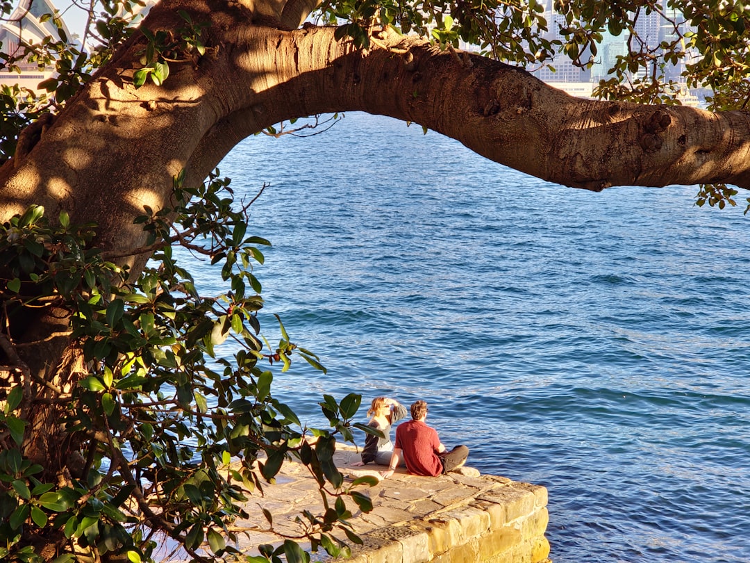 パートナーの裏切りと「なぜか?」に終わりがない理由—MBTIで理解する恋愛の決裂