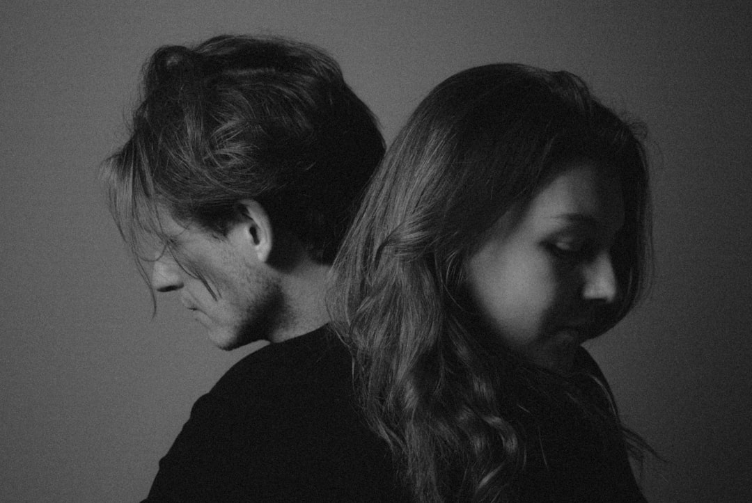 「なんで私ばかり責められるの?」—愛情が支配に変わる瞬間